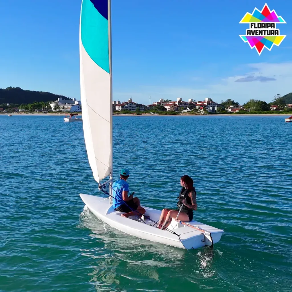 ¿Qué deporte náutico es mejor para empezar: kitesurf, windsurf o vela?