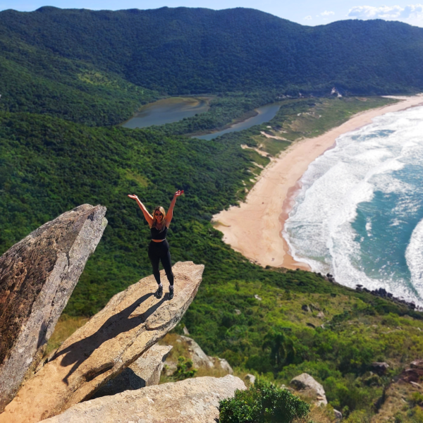 trilha Lagoinha do Leste, praia selvagem Florianópolis, trilha guiada, trilha ecológica sendero Lagoinha do Leste, playa virgen Florianópolis, trekking guiado, aventura en la naturaleza